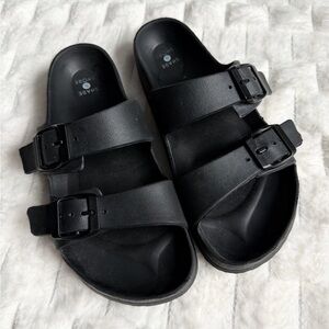 ➡️3 for $10⬅️Shade & Shore Black Slides